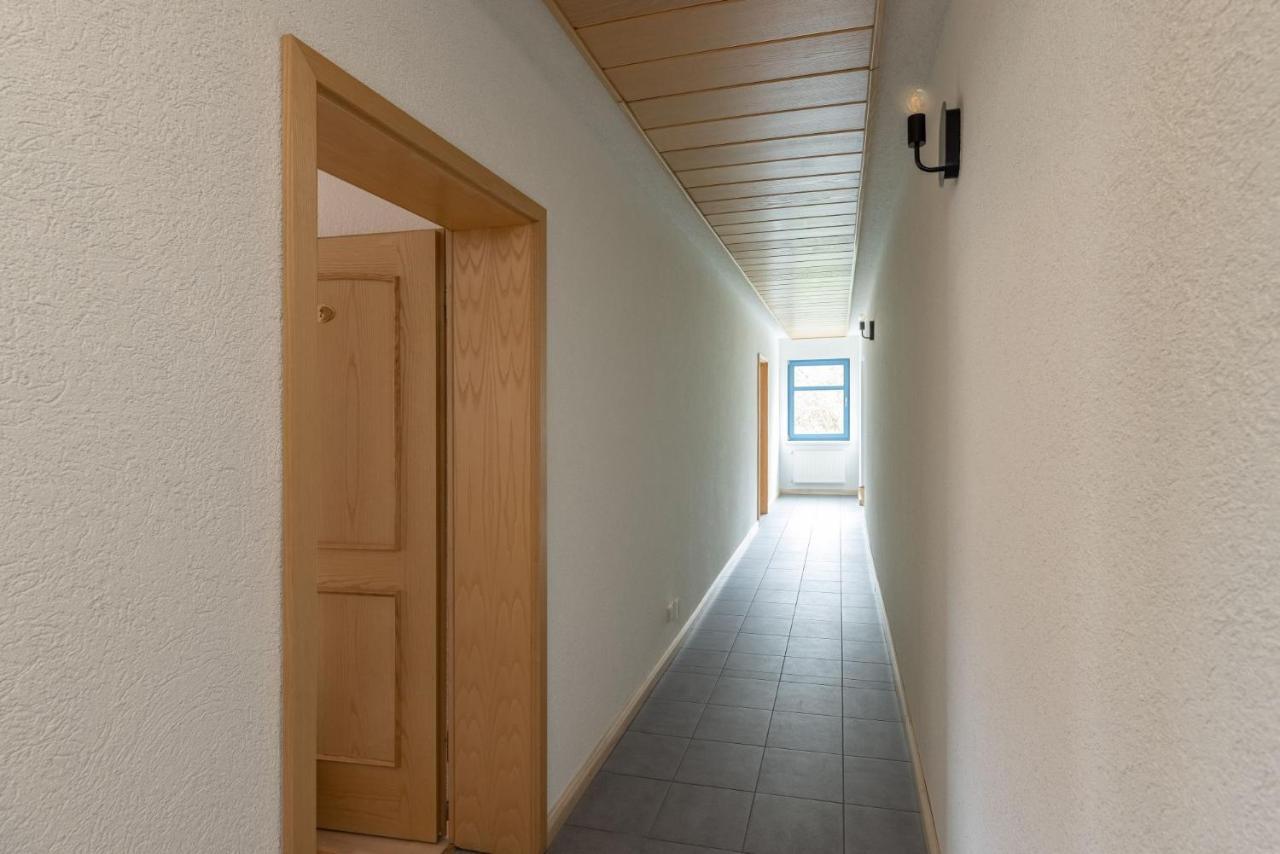 Landpension Germania Neuhausen  エクステリア 写真