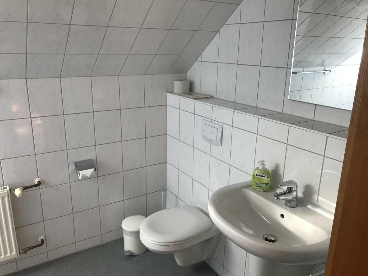 Landpension Germania Neuhausen  エクステリア 写真